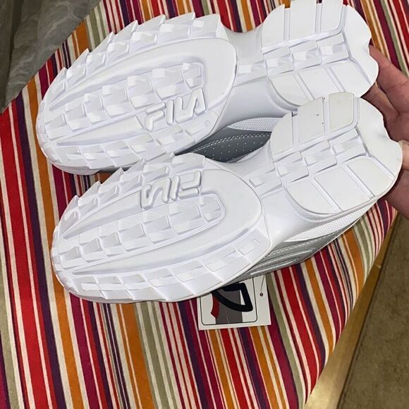 FILA Disruptor 2 Premium metallic low lace up sneakers NWT size 8 - Picture 6 of 10